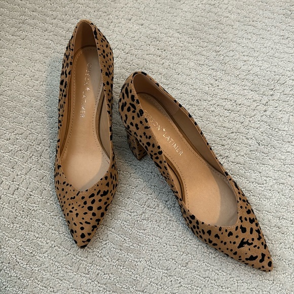 Gibson Latimer Petra Leopard Block Heel Pumps - Picture 2 of 7
